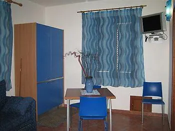 Sogni Nel Blu Ξενοδοχείο με διαμερίσματα 4*