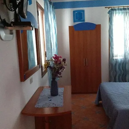 Sogni Nel Blu Aparthotel