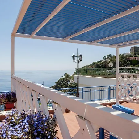 Aparthotel Sogni Nel Blu *